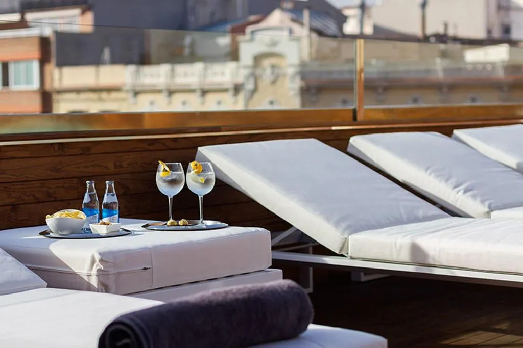 Terrace, Hotel Well And Come, Barcelona