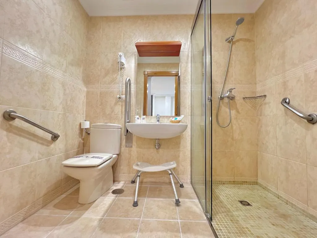 APARTMENT CAPACITY 2 ONE BEDROOM Room, Mediterraneo Real, Costa Del Sol