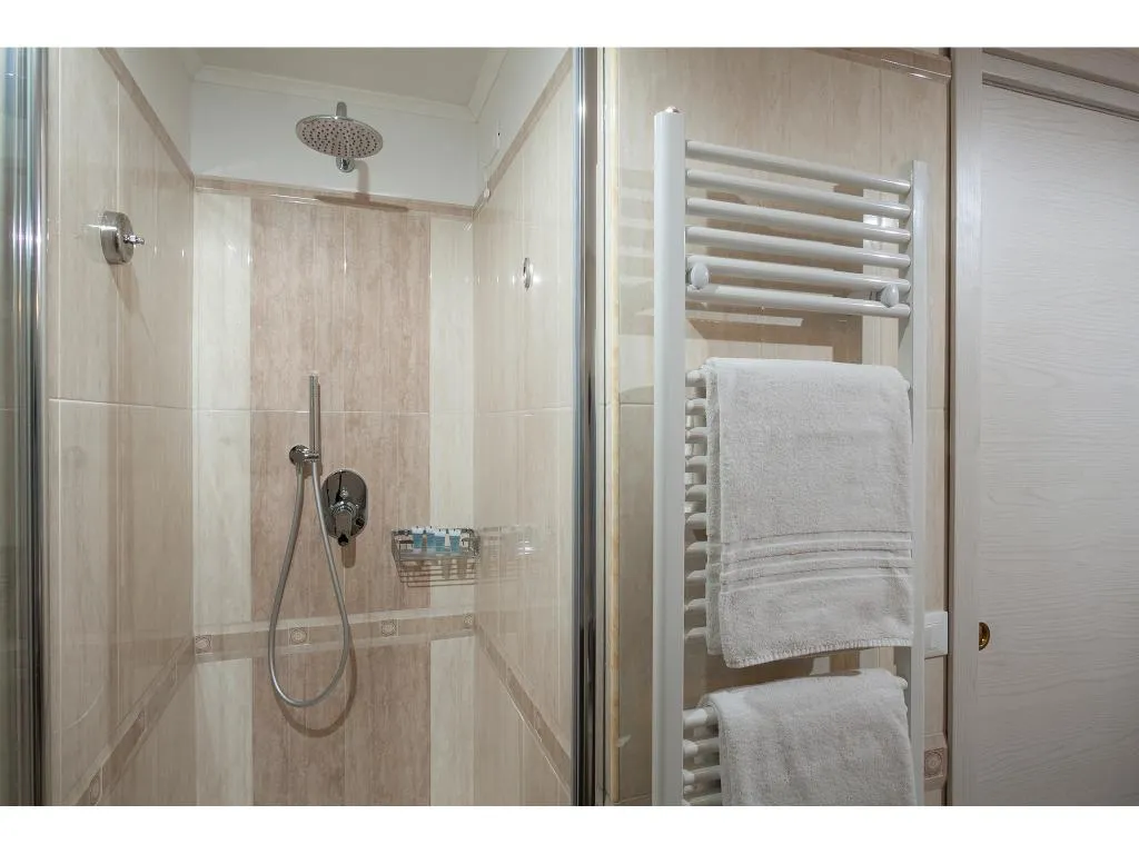 Double or Twin ANNEX Room, Hotel Kennedy, Rome