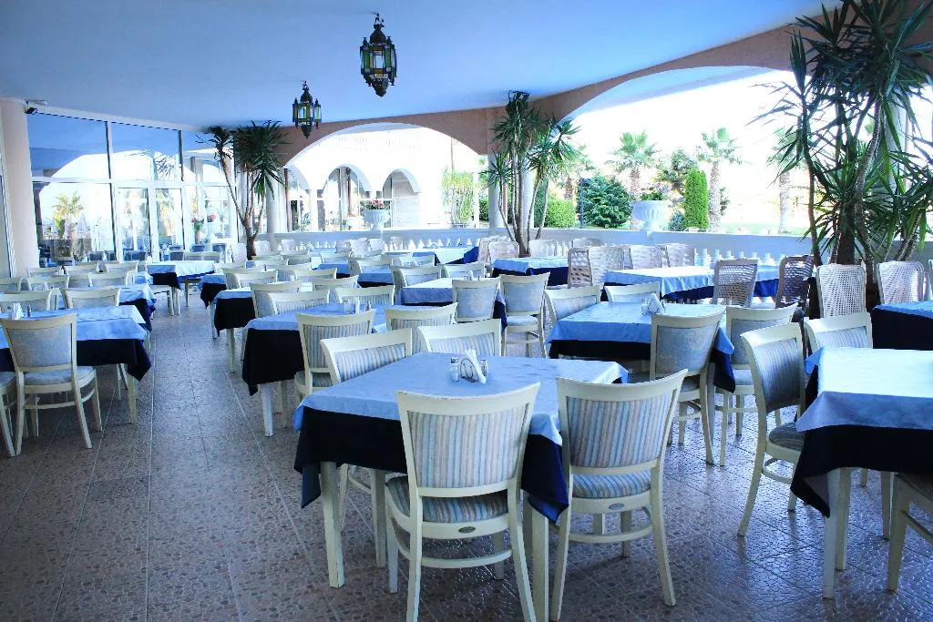 Restaurant, Royal Park, Bourgas
