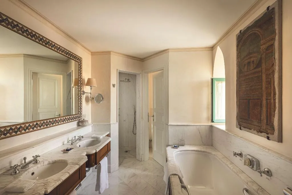 JUNIOR SUITE DELUXE Room, Caruso, A Belmond Hotel, Amalfi Coast, Naples