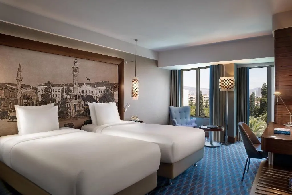 Room, Renaissance Izmir, Izmir