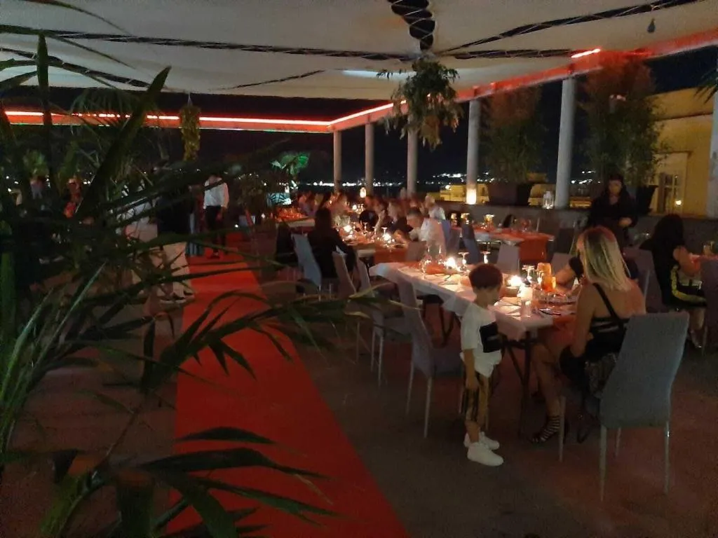 Sports and Entertainment, Hotel Neronensis, Naples