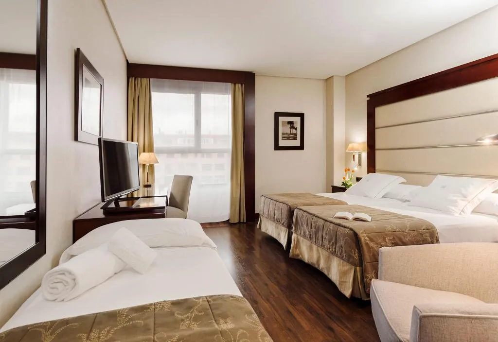 TRIPLE STANDARD Room, Valencia Center, Valencia