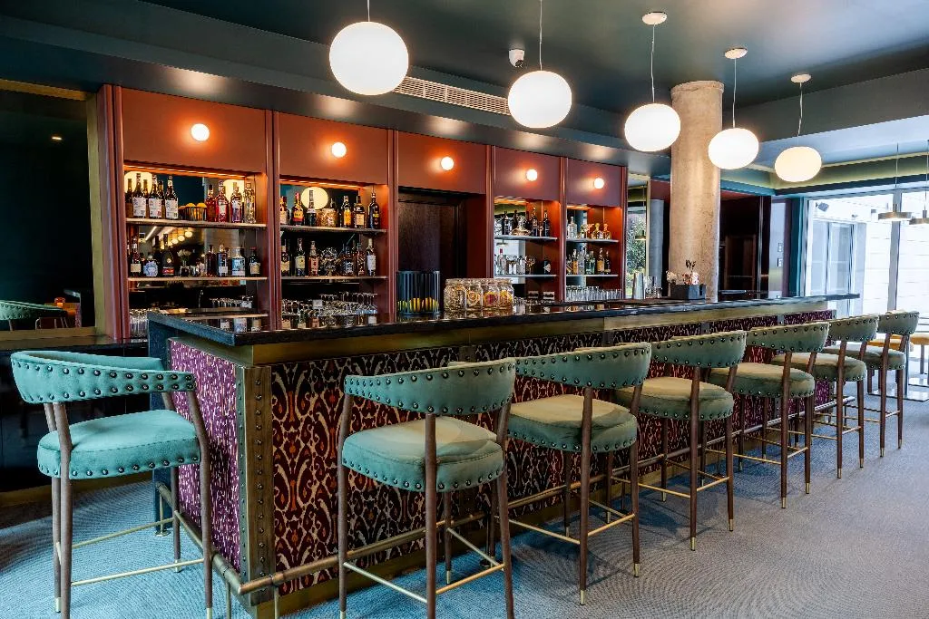 Bar, Cenica Porto Hotel, Curio Collection By Hilton, Porto
