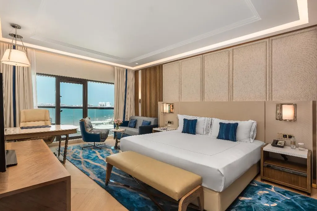 DOUBLE LUXURY SEA VIEW Room, Taj Exotica Resort & Spa, The Palm Dubai, Dubai