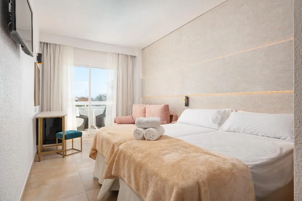 DOUBLE STANDARD Room, Hotel Condesa, Majorca