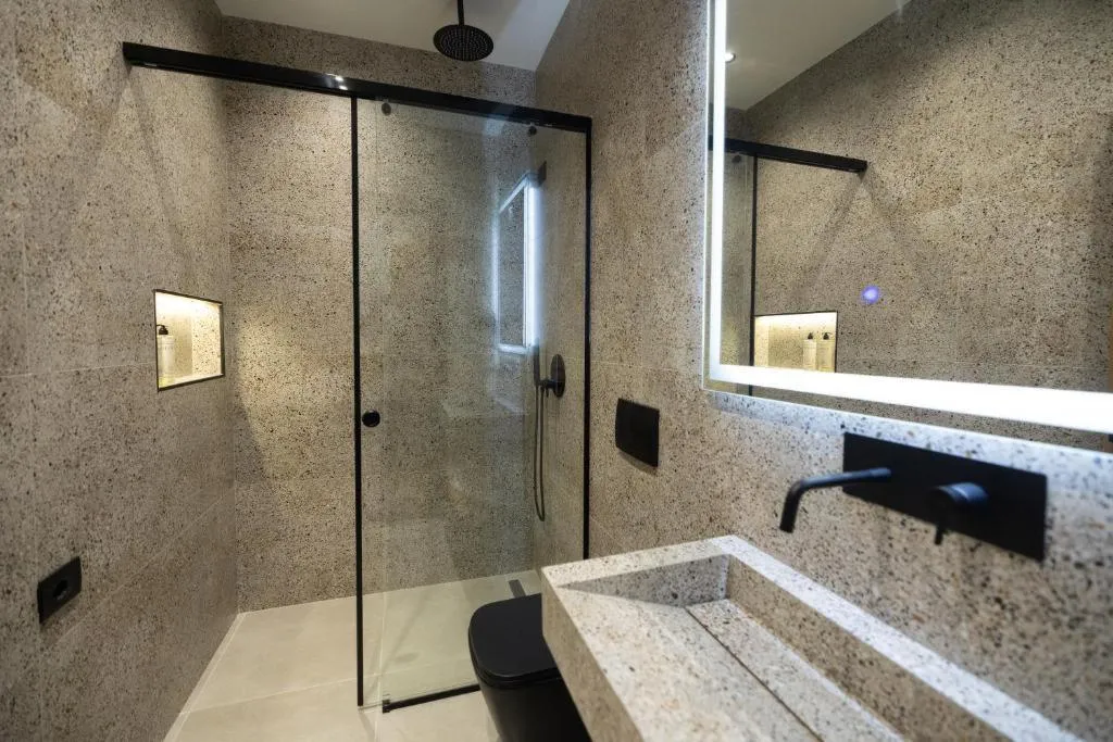 DOUBLE WITH BALCONY Room, Beliz Boutique Hotel, Kavaje