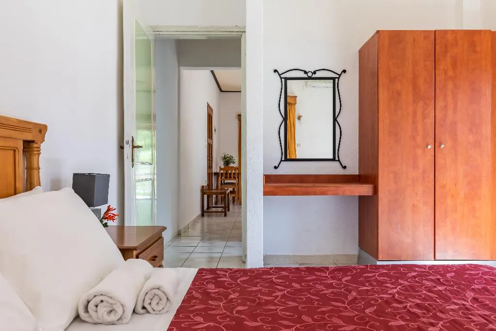 APARTMENT GARDEN VIEW Room, Elios Holidays Hotel, Skiathos