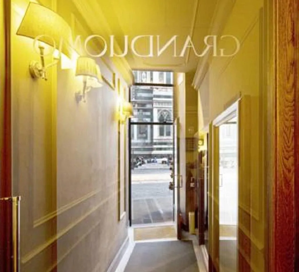 Lobby, Granduomo, Florence