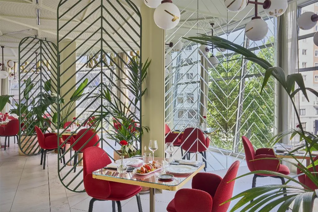 Restaurant, Barceló Torre de Madrid, Madrid