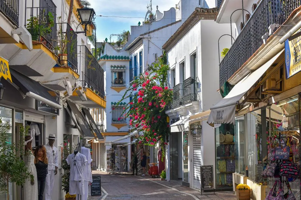Sports and Entertainment, Fuerte Marbella, Costa Del Sol