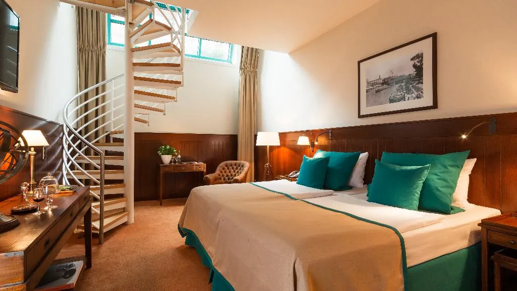 DOUBLE DELUXE Room, Ameron Abion Spreebogen Waterside, Berlin