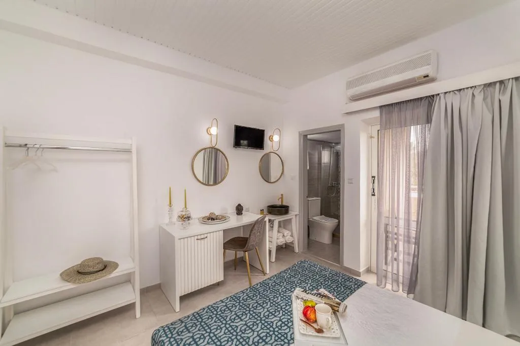 Room, Roxani, Crete