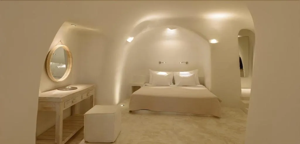 Room, Kapari Natural Resort - member of Unique Lodges Na, Santorini