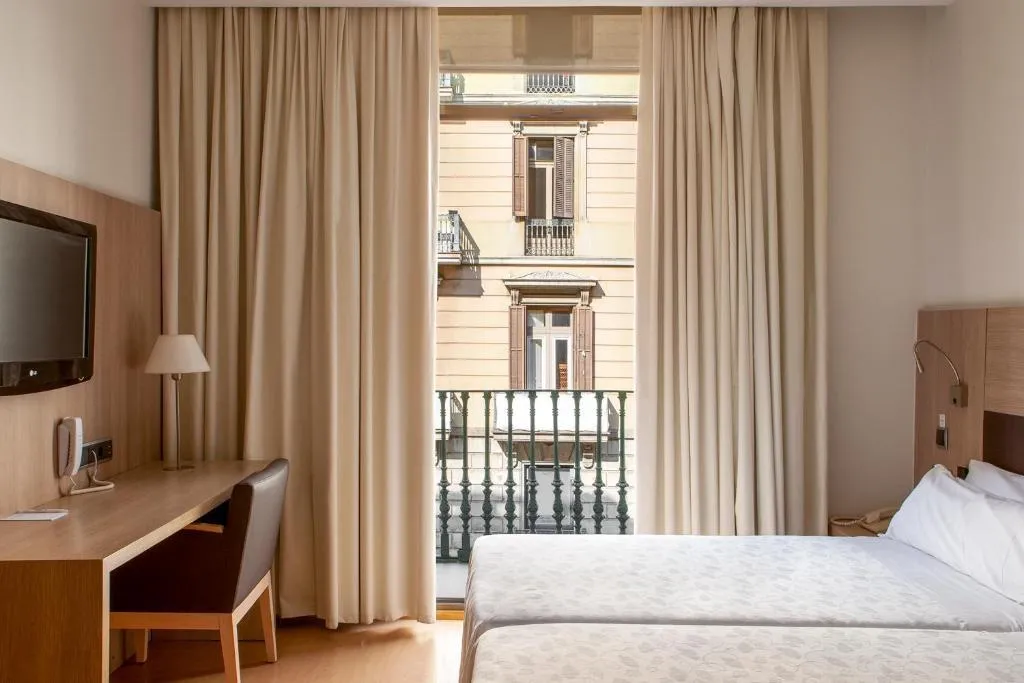 Double or Twin WITH BALCONY Room, Lleo, Barcelona