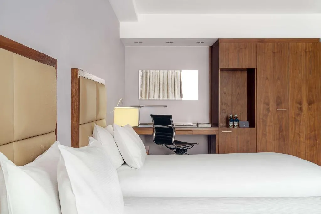 TWIN GUEST ROOM Room, Hilton Gdansk, Gdansk