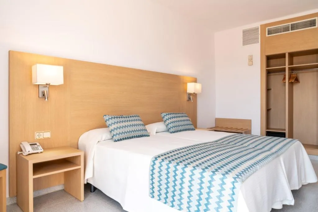 Double or Twin STANDARD Room, Riutort, Majorca