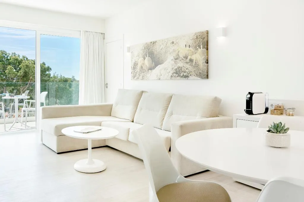FAMILY ROOM STANDARD Room, Iberostar Waves Cristina, Majorca