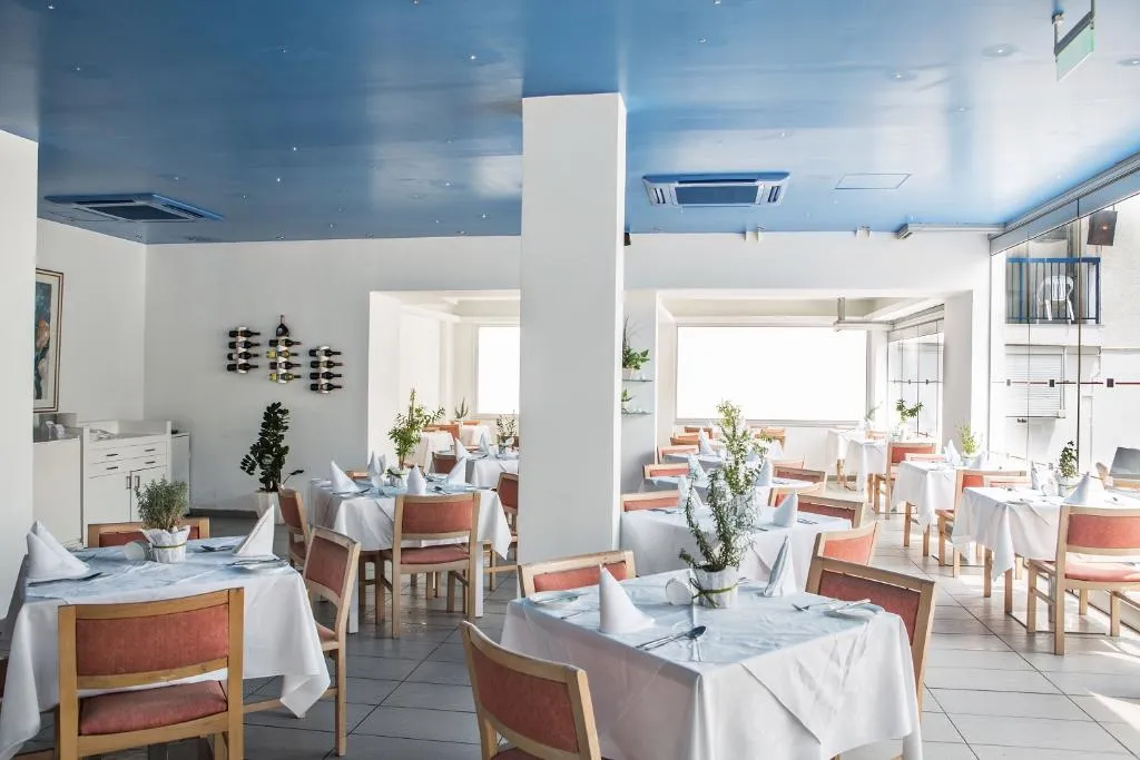 Restaurant, Tsokkos Holiday Hotel Apartments, Cyprus