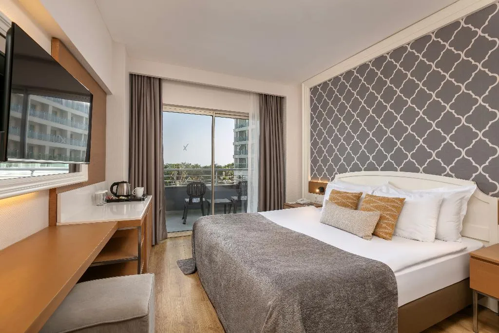 FAMILY ROOM STANDARD Room, Sherwood Exclusive Lara, Antalya