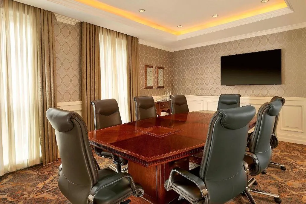Conferences, The College Green Hotel Dublin, Autograph, Dublin