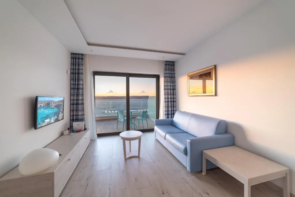 SUITE STANDARD Room, The Ramla Bay Resort, Malta