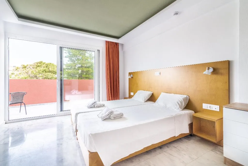 DOUBLE ONE BEDROOM ONE BATHROOM Room, Prince Of Lillies, Crete