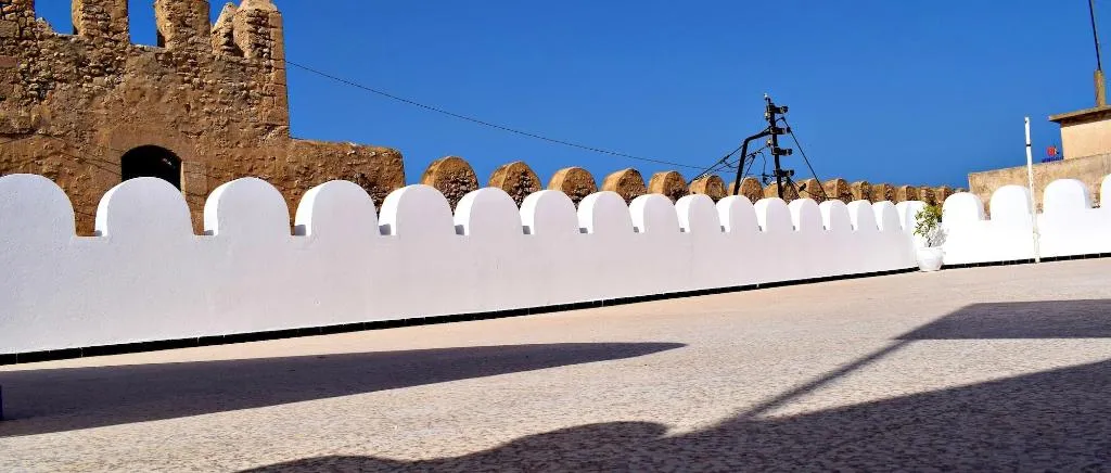 Terrace, Hotel Paris, Tunisia