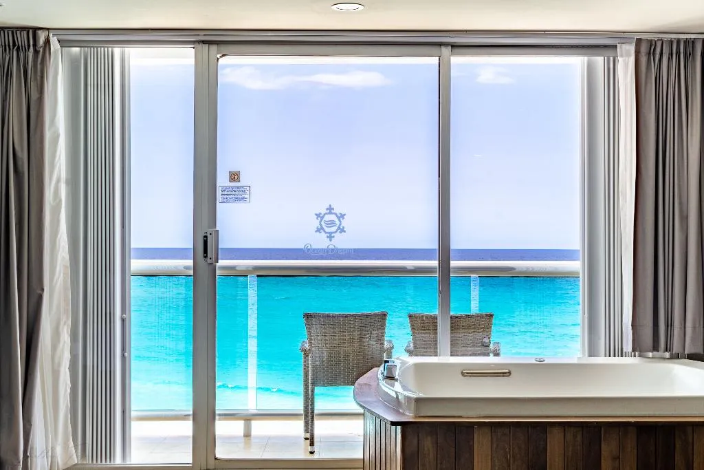 DOUBLE SEA VIEW KING BED Room, Ocean Dream Cancun by GuruHotel, Cancun Area