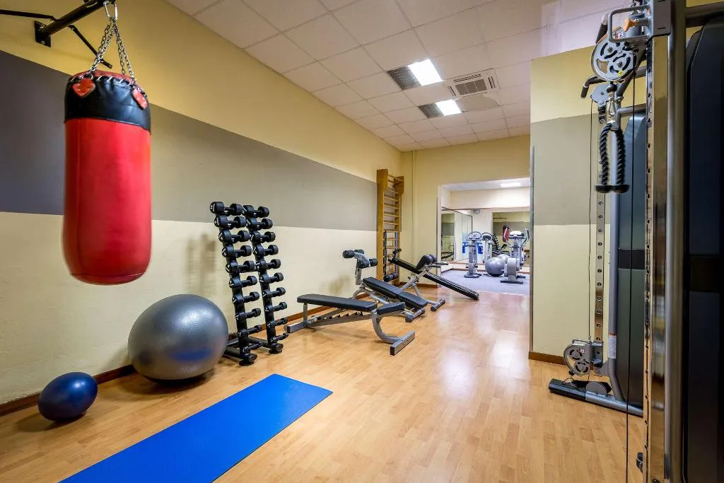 Sports and Entertainment, Best Western Cavalieri della Corona, Milan