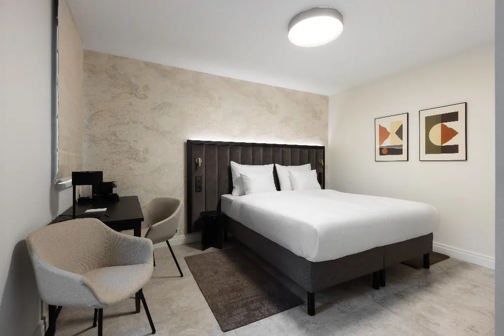 DOUBLE CAPACITY 2 Room, Nunne Boutique Hotel, Tallinn