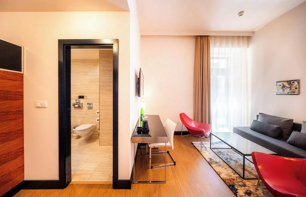 APARTMENT KING SIZE BED Room, Grand Majestic Hotel Prague, Prague