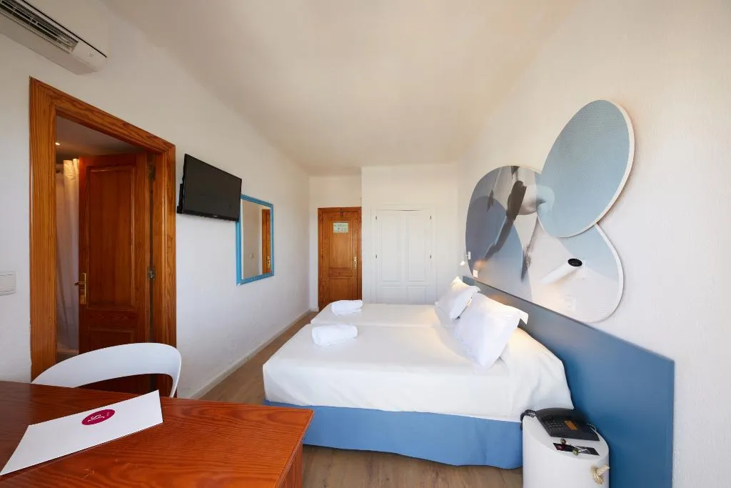 Double or Twin WITH BALCONY Room, JS Paradise Sport, Majorca