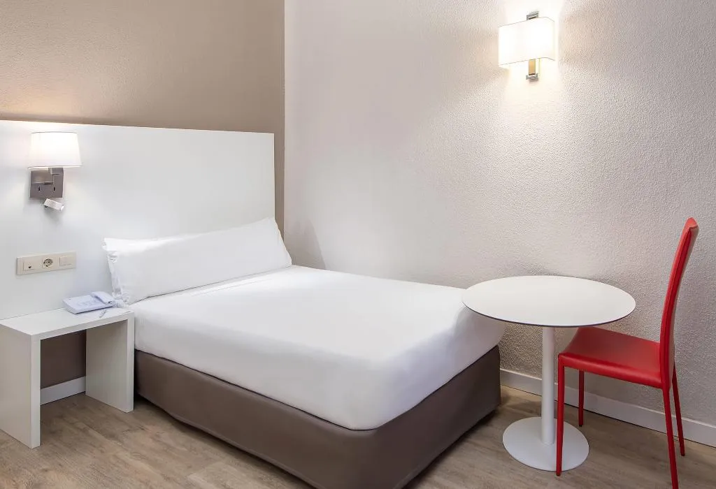 SINGLE STANDARD Room, Zel Madrid, Madrid