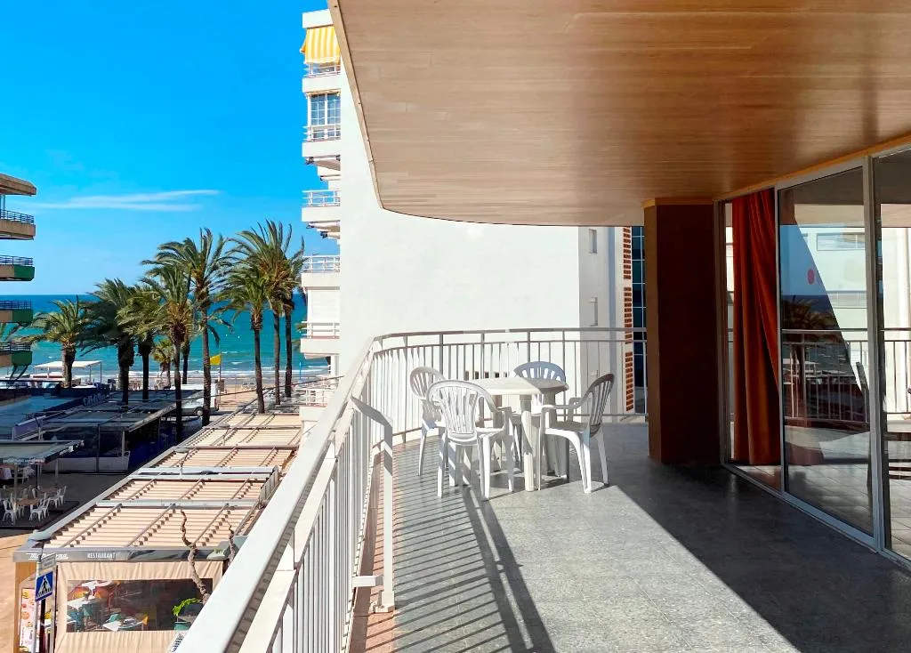 Terrace, Santa Rosa, Costa Dorada