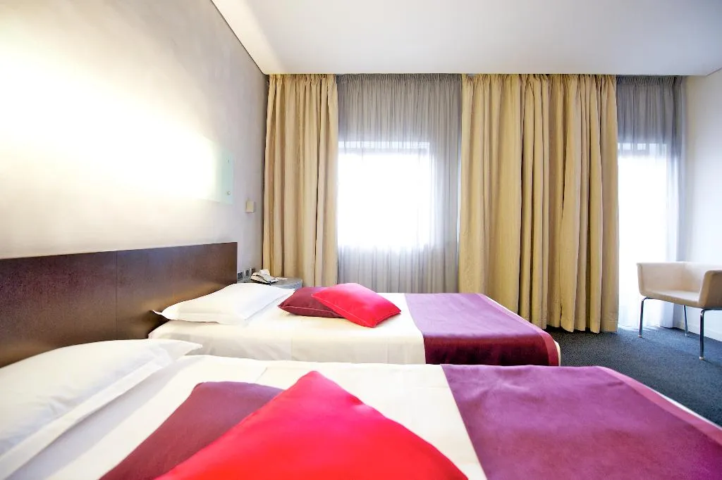 TRIPLE STANDARD Room, Mercure Palermo Centro, Palermo