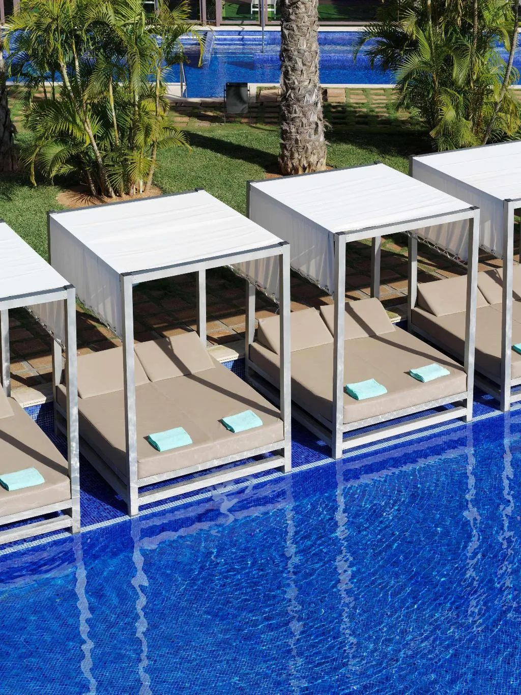 Pool, Zafiro Palace Palmanova, Majorca