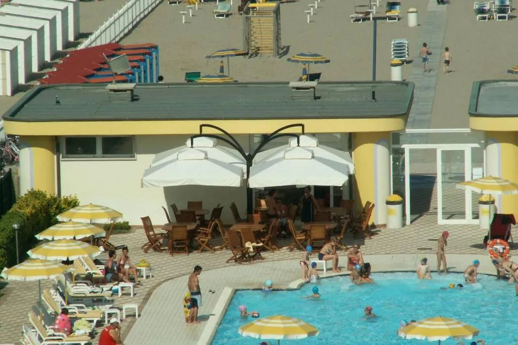 Sports and Entertainment, Hotel Sole, Venice