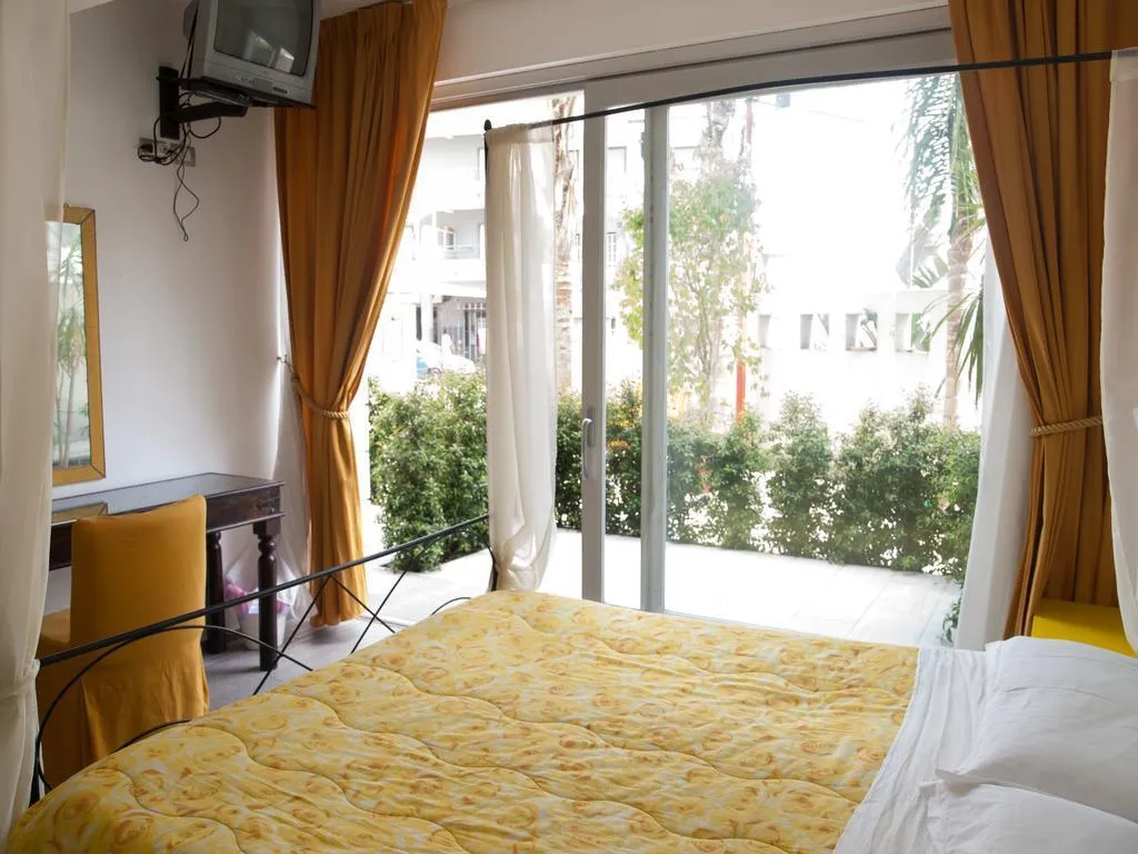 Room, Casa del Vento, Catania