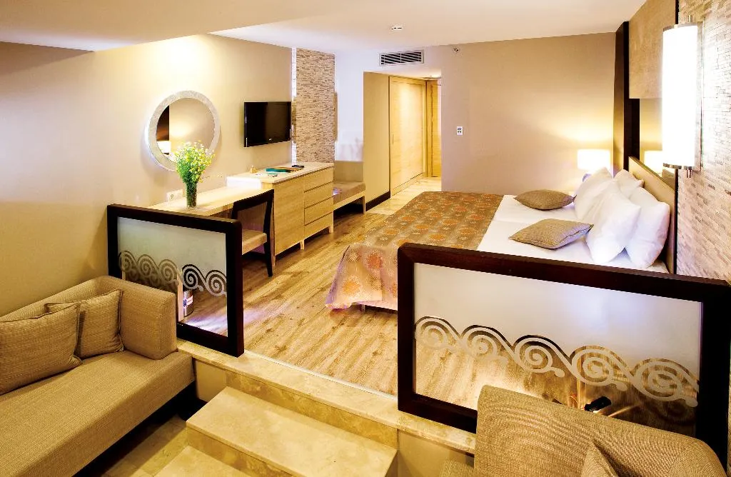 DOUBLE STANDARD Room, Club Melas Privé, Antalya