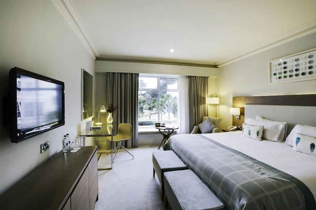 DOUBLE GARDEN VIEW Room, Portmarnock Hotel and Golf Links, Dublin