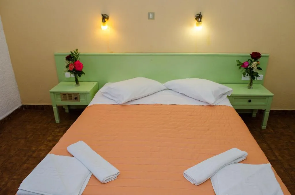 Room, Alkion, Crete