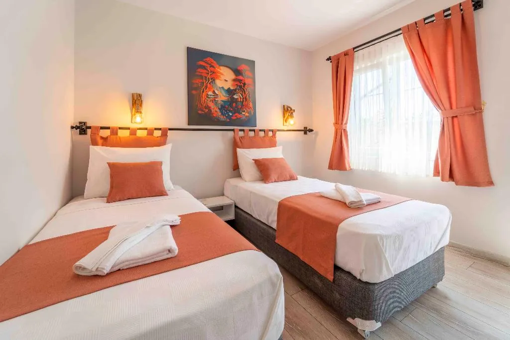TRIPLE DELUXE Room, Kamkat Hotel, Antalya