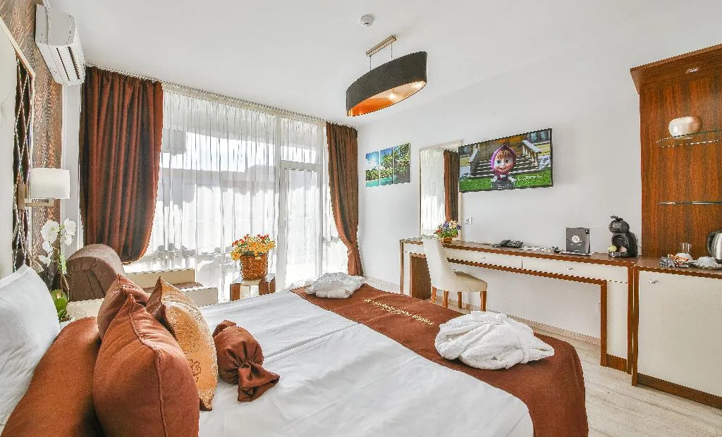 FAMILY ROOM DELUXE Room, Prestige Deluxe Hotel Aquapark Club, Varna