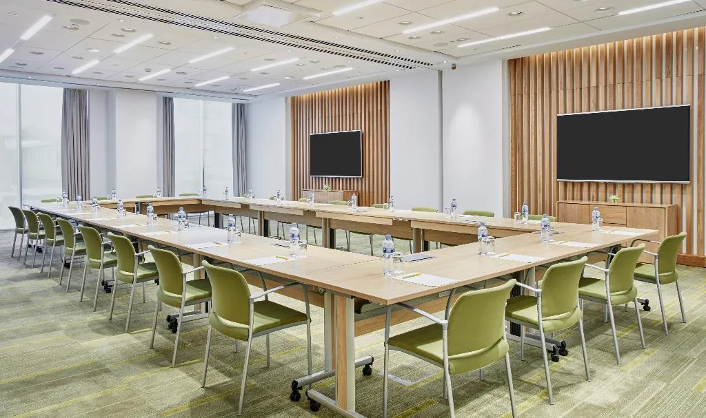 Conferences, Hilton Garden Inn Hotel Mall Avenue, Dubai