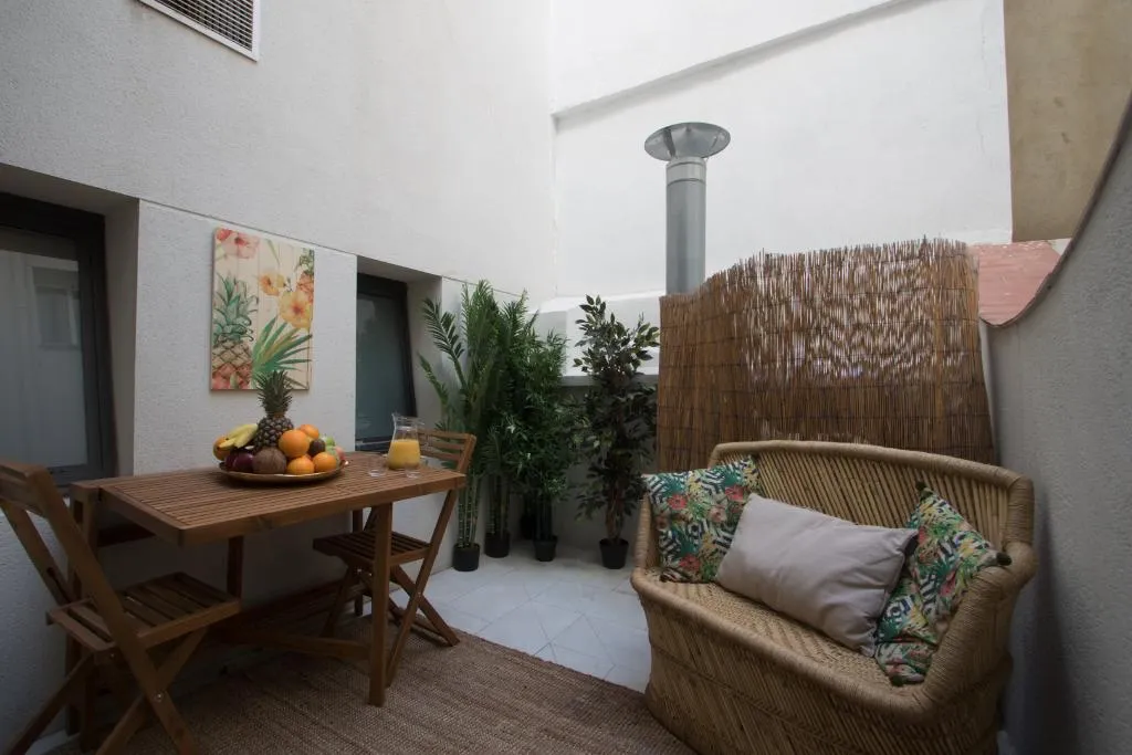 Terrace, Cosy Rooms Embajador, Valencia