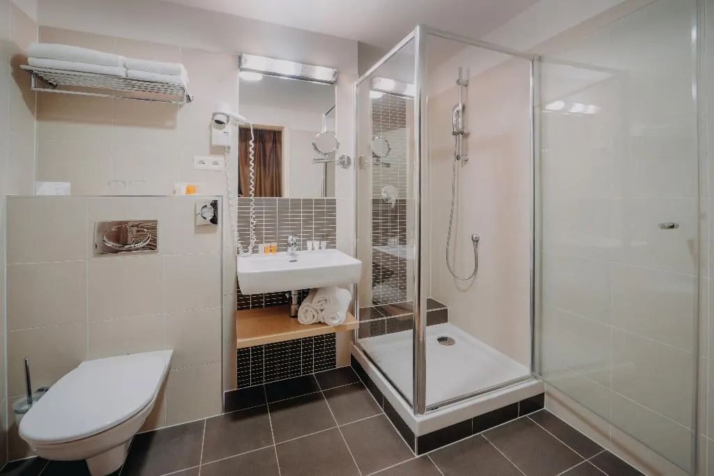Double or Twin ECONOMY Room, Iris Hotel Eden, Prague