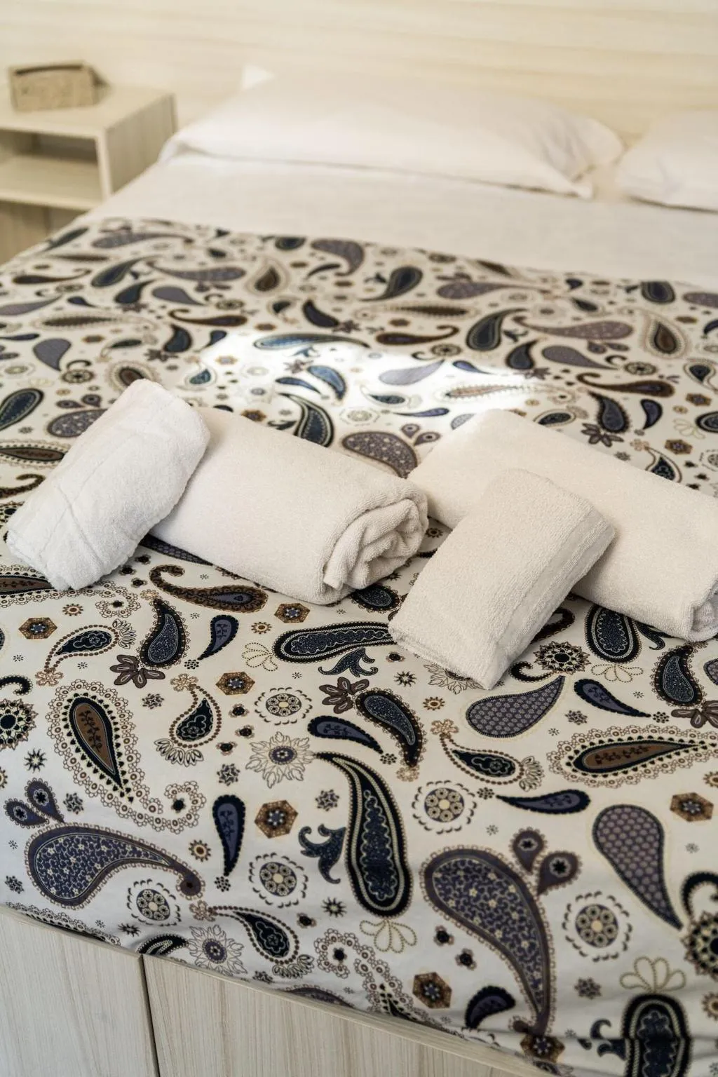 Room, B B Alla Ferrovia, Naples