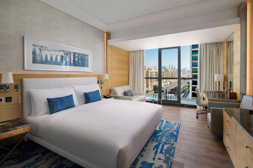 DOUBLE SEA VIEW KING BED Room, Marriott Resort Palm Jumeirah Dubai, Dubai